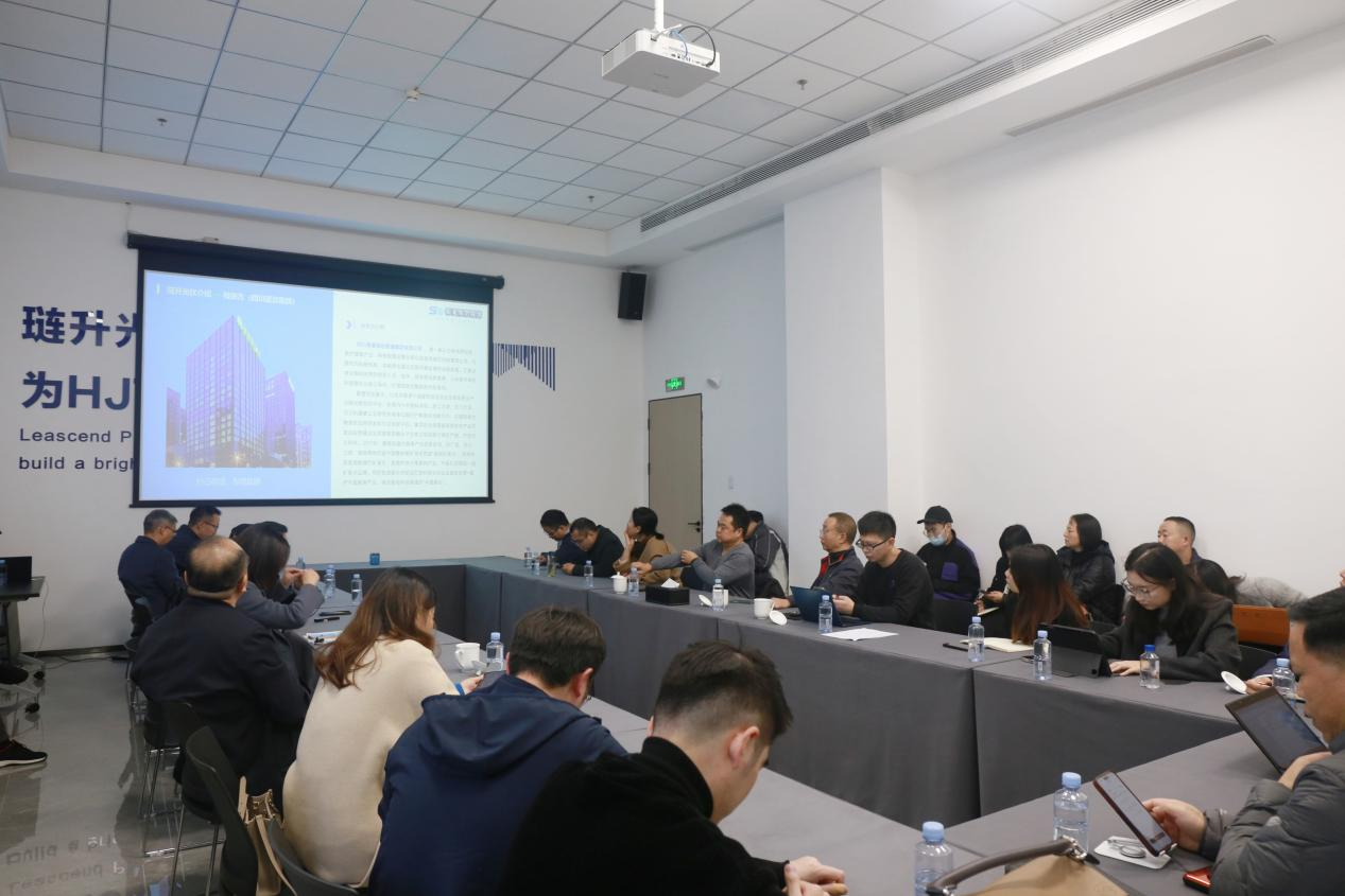 天府对冲基金学会，茶言股事投资俱乐部一行莅临琏升光伏参观交流